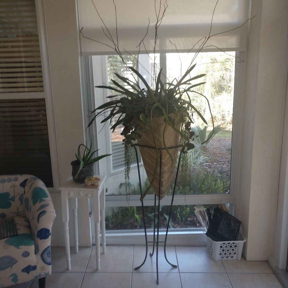 Six foot tall Artificial plants, planter and stand